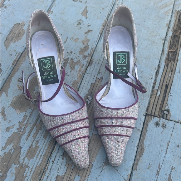 Pointed toe d'Orsay heels
